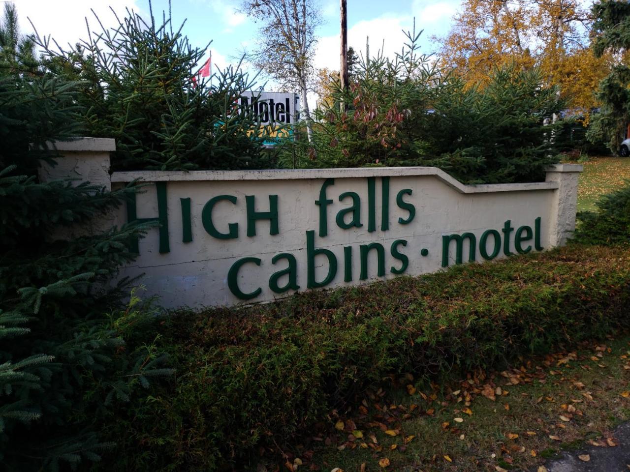 High Falls Motel & Cabins Wawa Luaran gambar